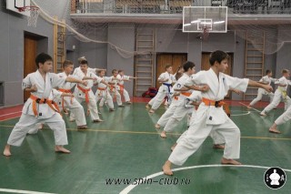 kata-klass-po-kiokushinkay-karate-v-klube-sin-9